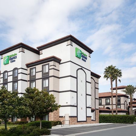 Holiday Inn Express Ontario By Ihg Creekside Eksteriør billede