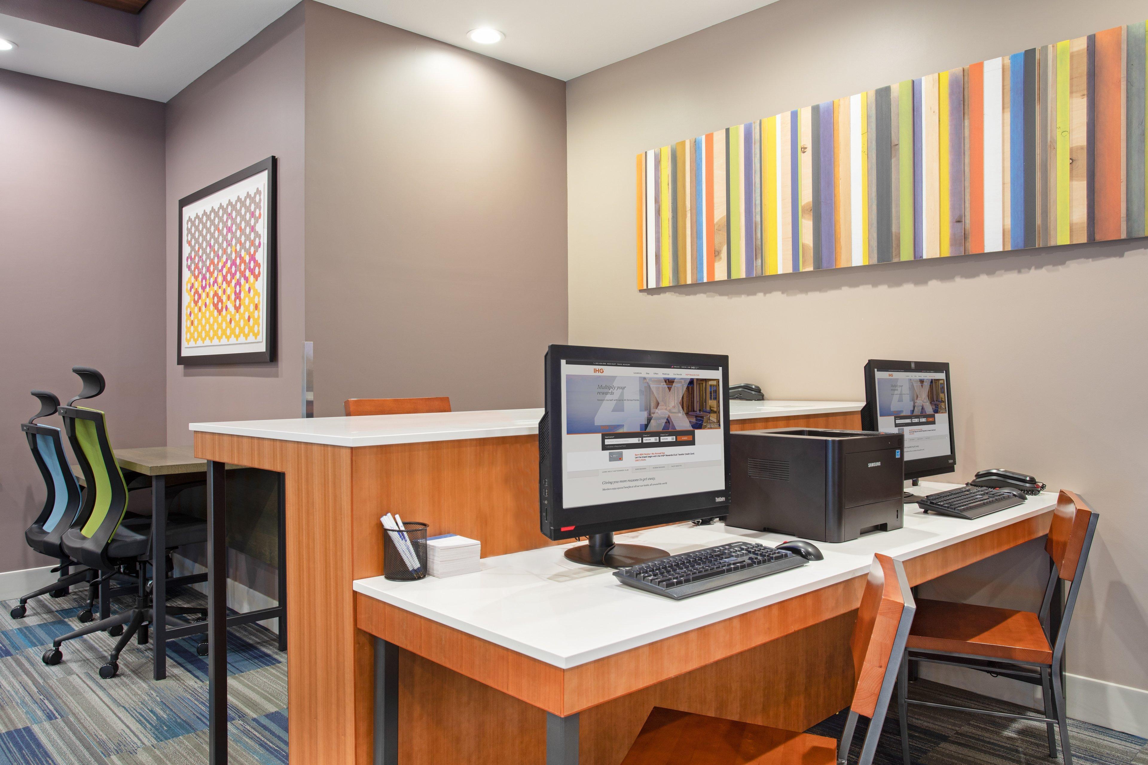 Holiday Inn Express Ontario By Ihg Creekside Eksteriør billede