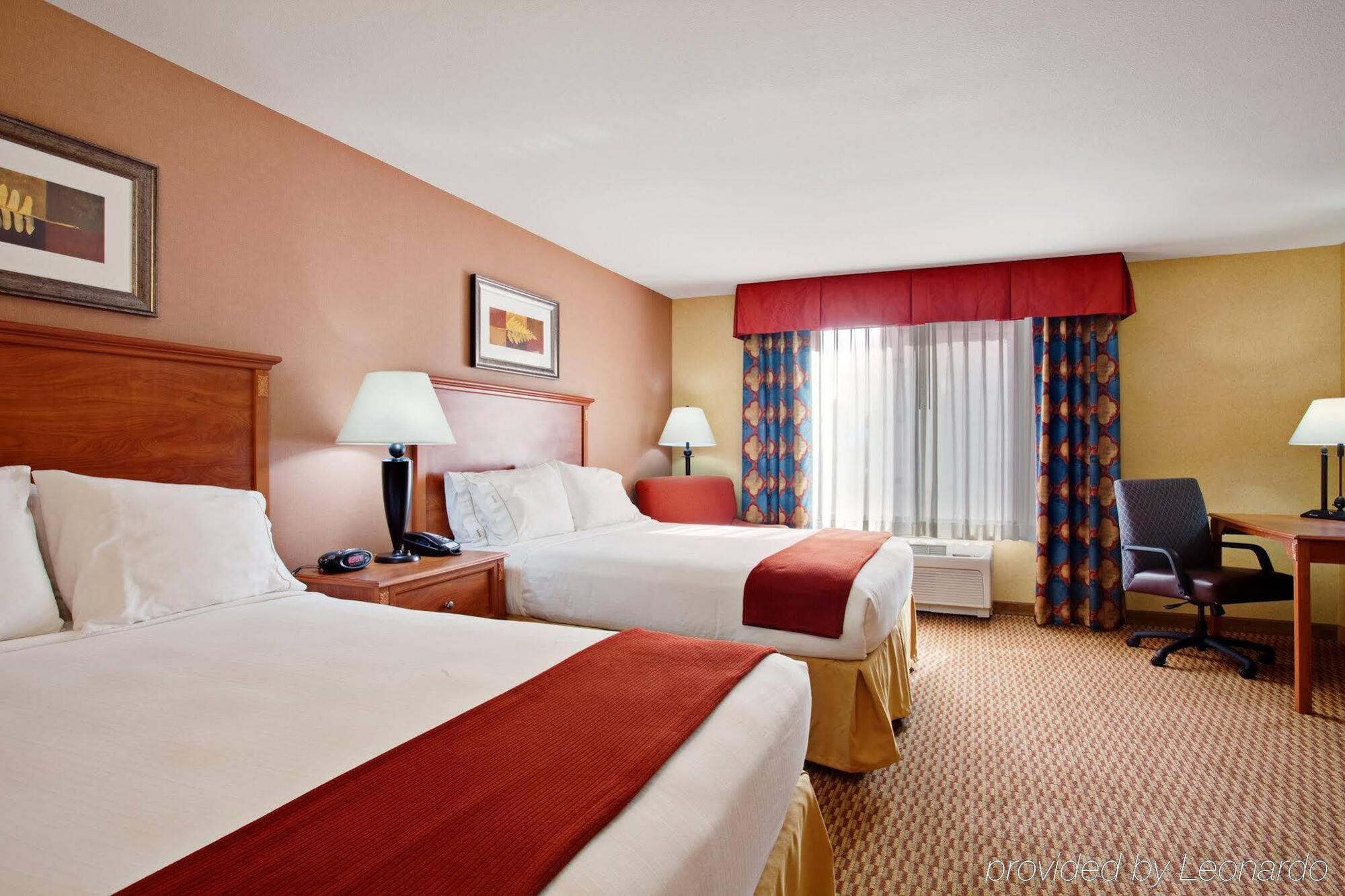 Holiday Inn Express Ontario By Ihg Creekside Eksteriør billede