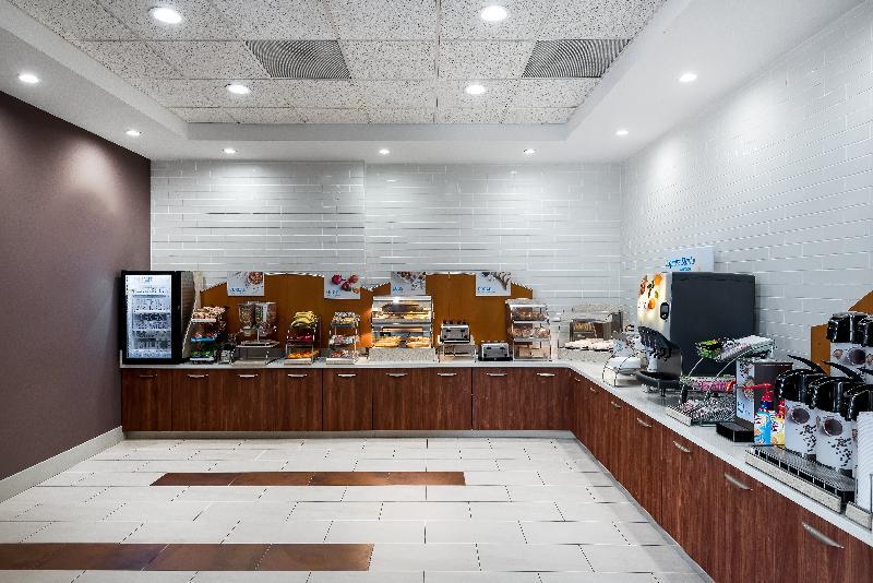 Holiday Inn Express Ontario By Ihg Creekside Eksteriør billede