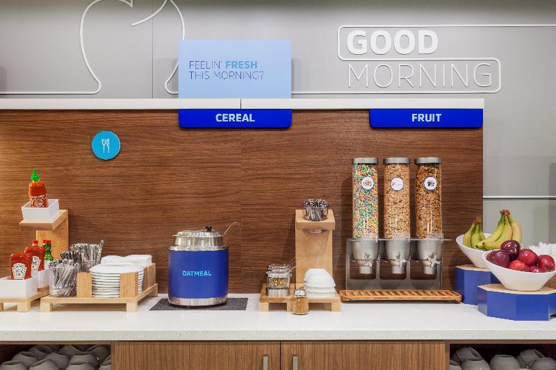 Holiday Inn Express Ontario By Ihg Creekside Eksteriør billede